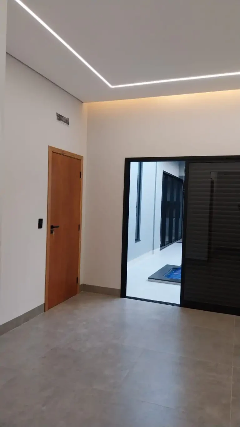 WhatsApp-Image-2025-06-18-at-08.43.22