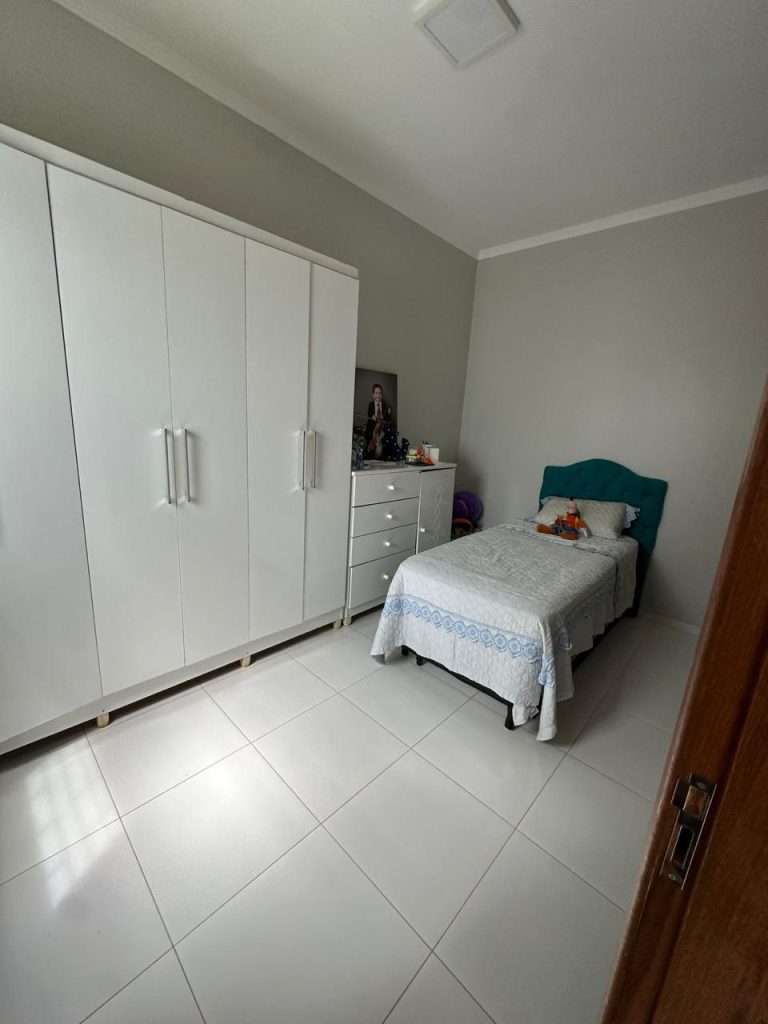 WhatsApp-Image-2025-09-29-at-16.04.21